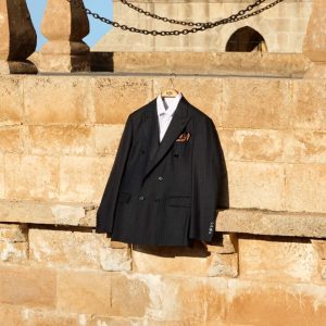 Klasik silüetlerin anahtar parçası kruvaze ceketler, zamansız duruşuyla stil yolculuğunuza eşlik ediyor